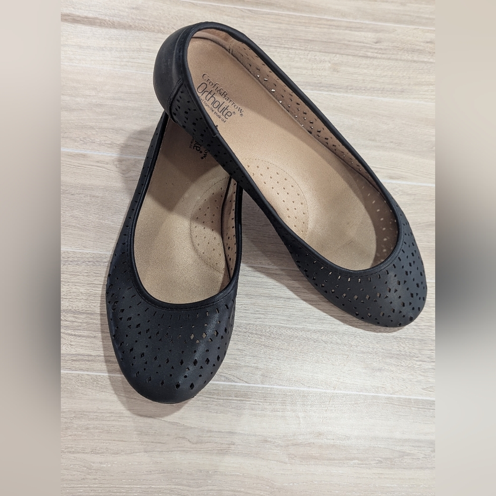 Croft & Barrow Shoes Ortholite Laser Cutouts Black Flats Sz 10 *EUC